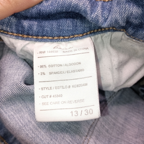 KANCAN Distressed ripped denim jeans (#802) - Picture 6 of 6